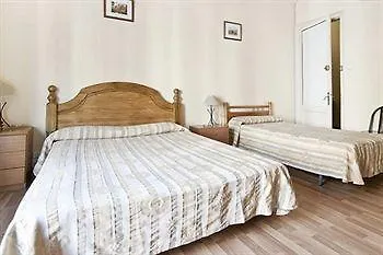 **  La Casa De Emilia Hotel Barcelona Spain