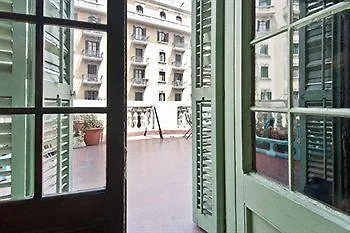 La Casa De Emilia Hotel Barcelona 2*,